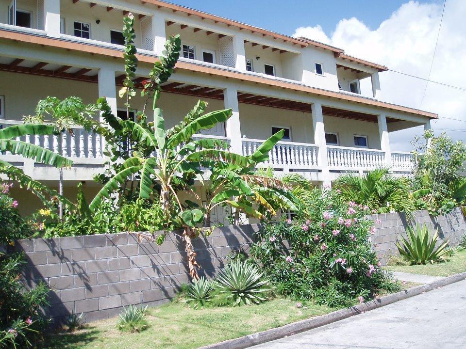 Culture House Hotel บาสแตร์ ภายนอก รูปภาพ